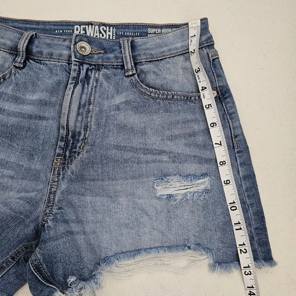 REWASH Distressed Blue Super High-Rise Jean Womens Shorts SIZE 5/27 - Picture 6 of 16